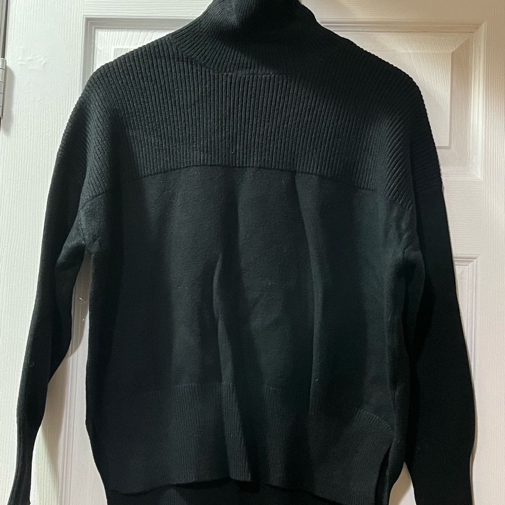 En/Kay by Navleen | Elegant Black Turtleneck Sweater for Women | Size XS